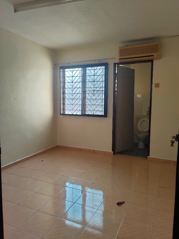 1.5 Storey Terrace House For Rent, Taman Sakeh Baru, Muar  - photo 6