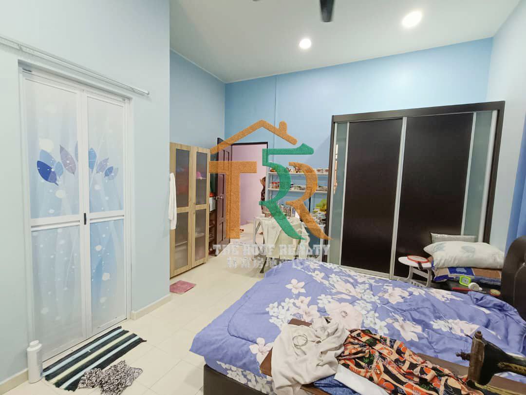 Double Storey Semi-D For Sale, Jalan Junid Muar - photo 8