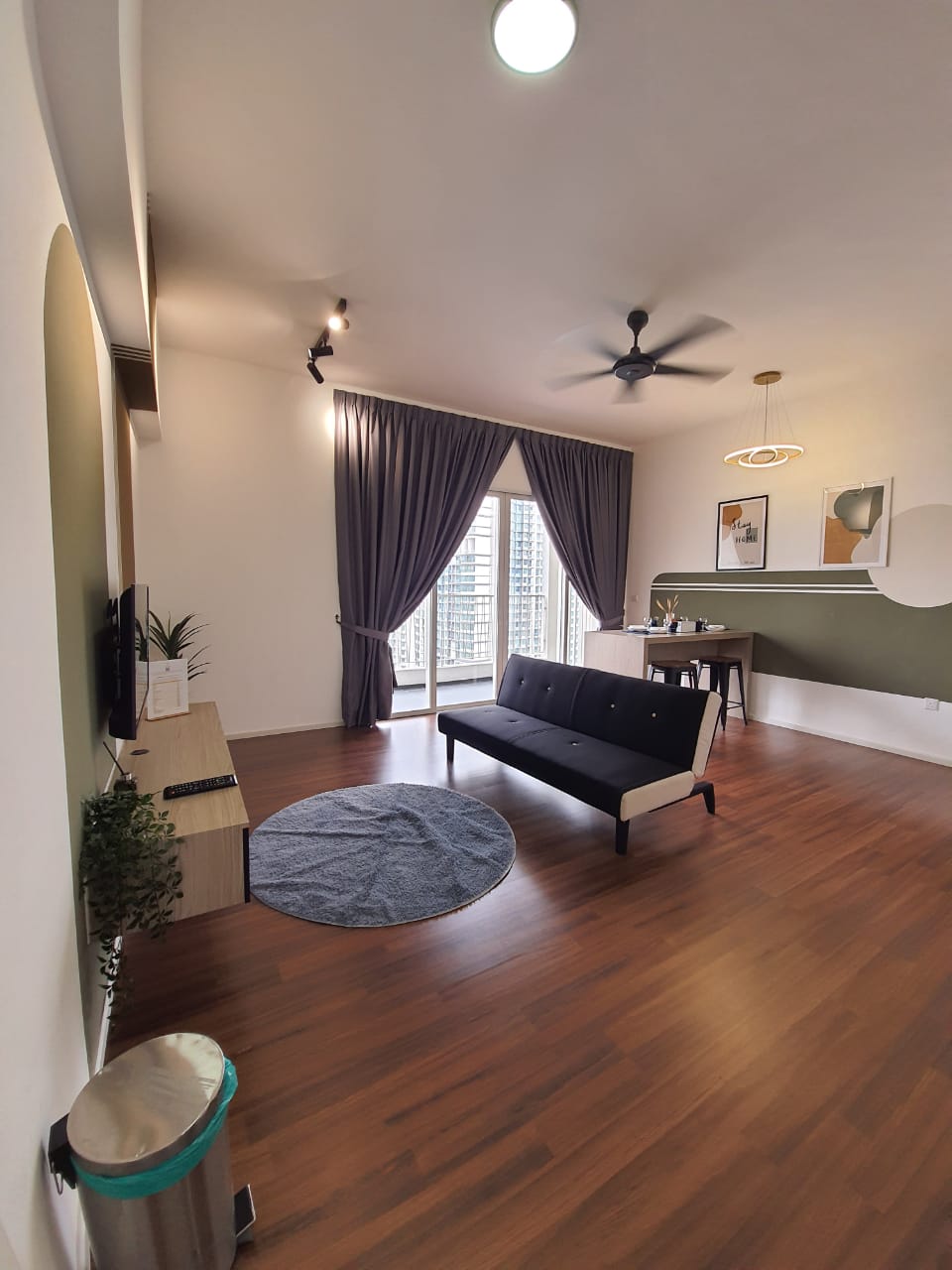 UNA Servied Apartment - photo 1