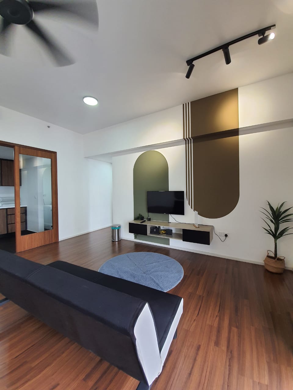 UNA Servied Apartment - photo 8