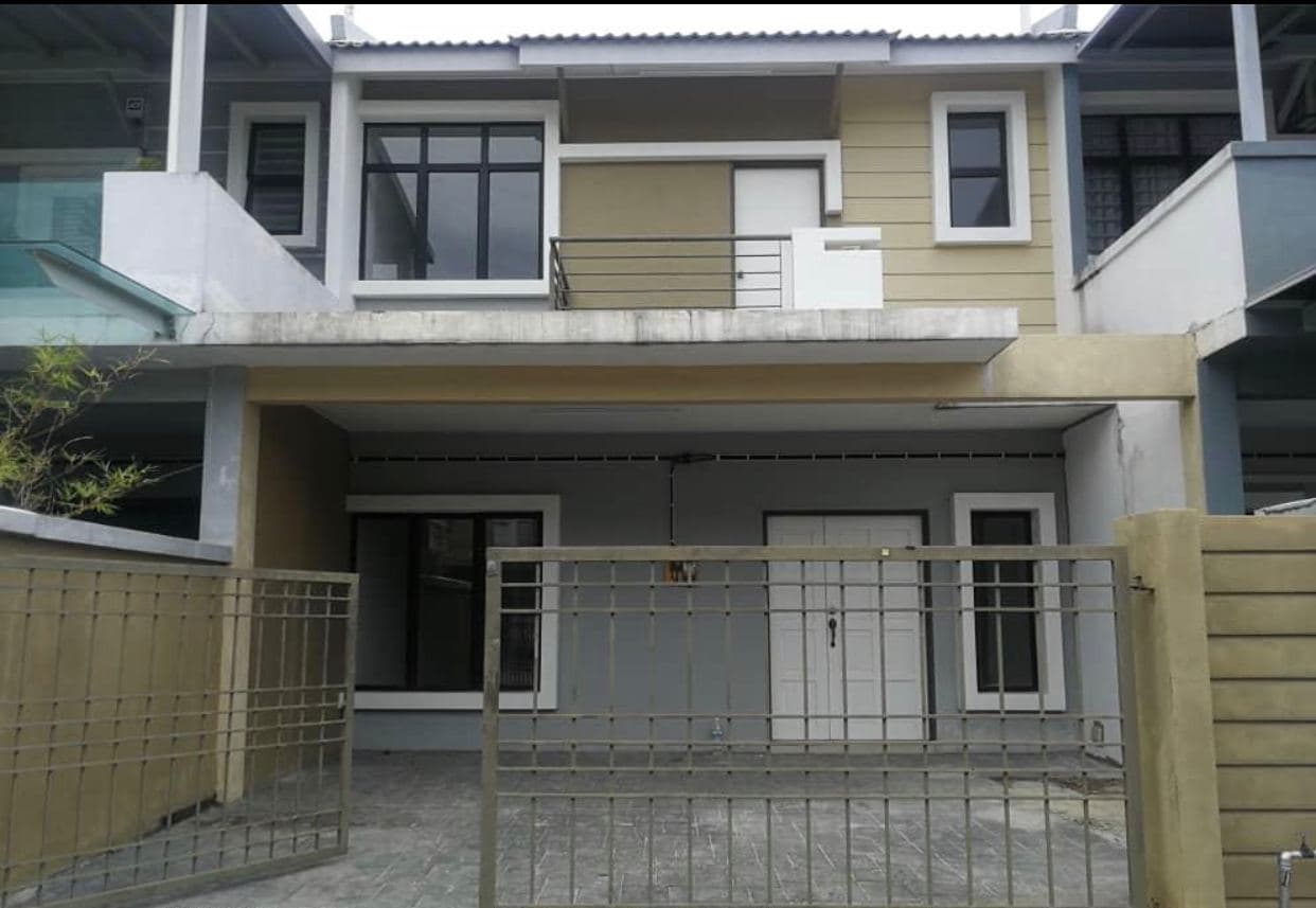 DOUBLE STOREY HOUSE, SAUJANA RAWANG, SELANGOR - photo 1