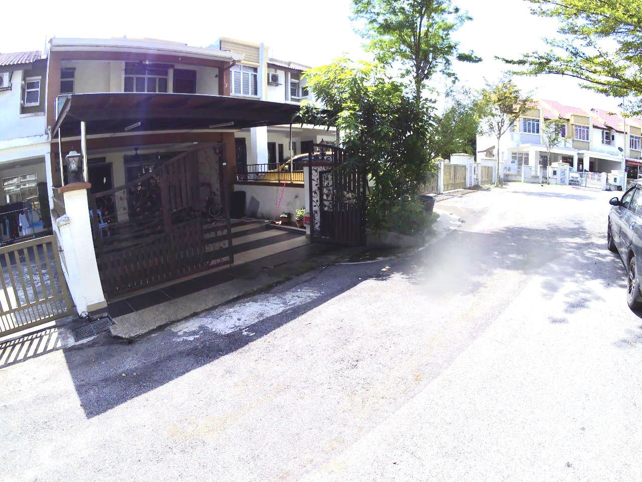 DOUBLE STOREY INTERMEDIATE HOUSE, KOTA EMERALD
