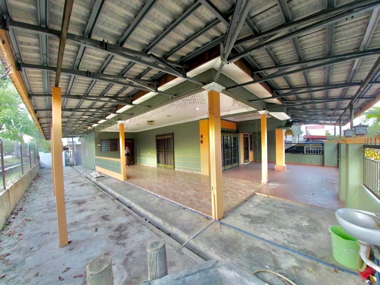 2 Storey Terrace Corner Lot, Jln Mahagoni 1C - photo 3