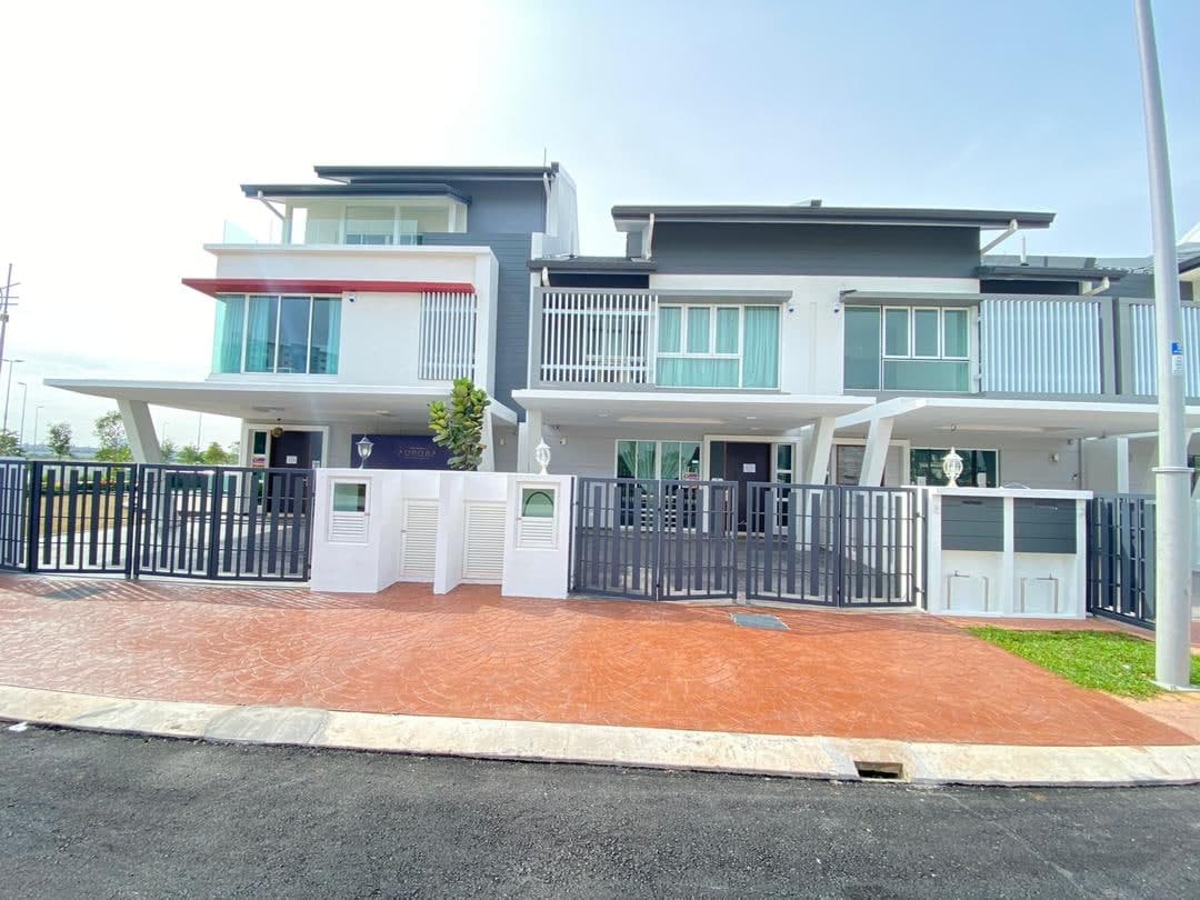 2 Storey Link Aurora Cyberjaya - photo 1