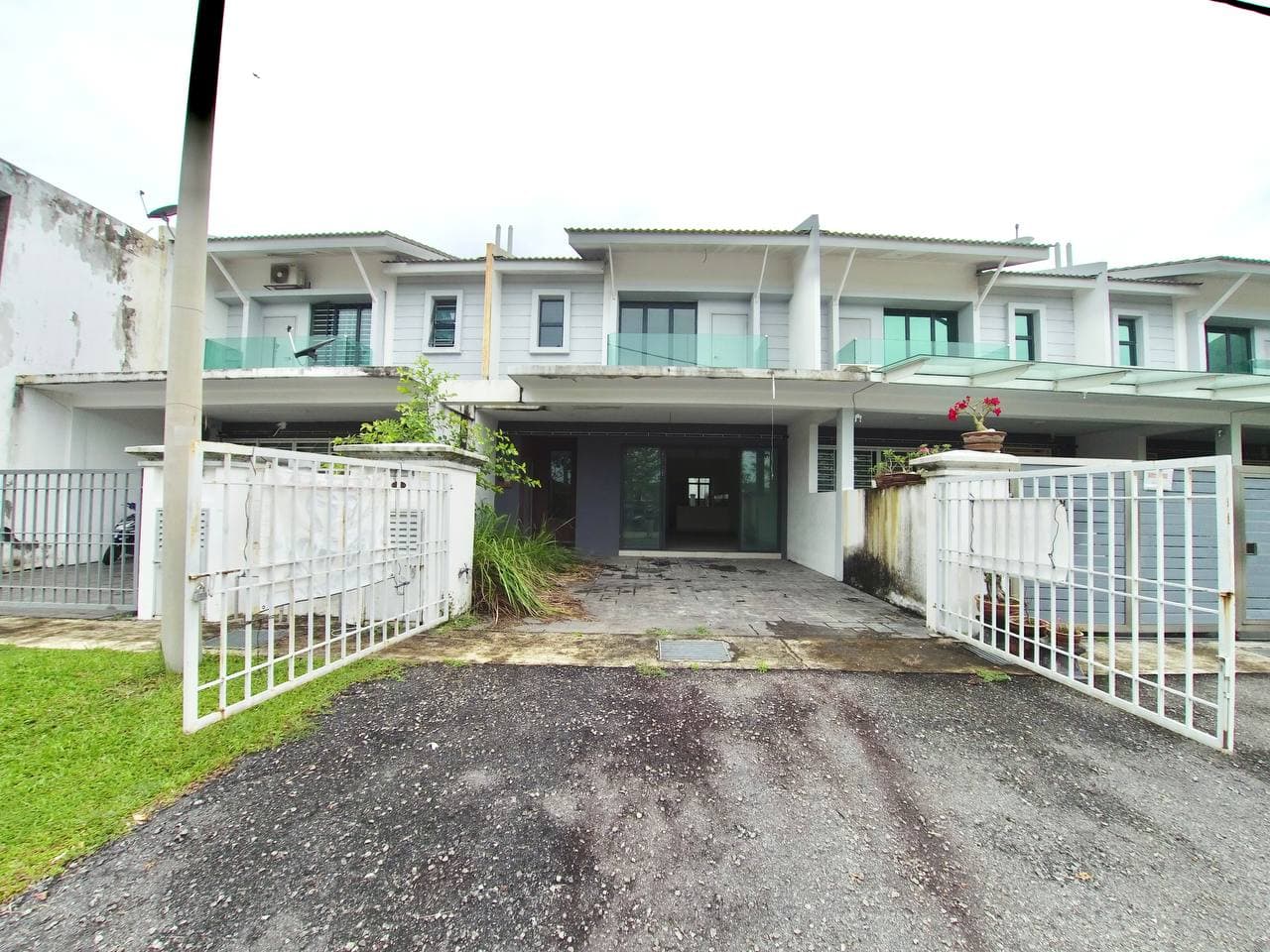 Double Storey Botania Residence, Saujana Rawang