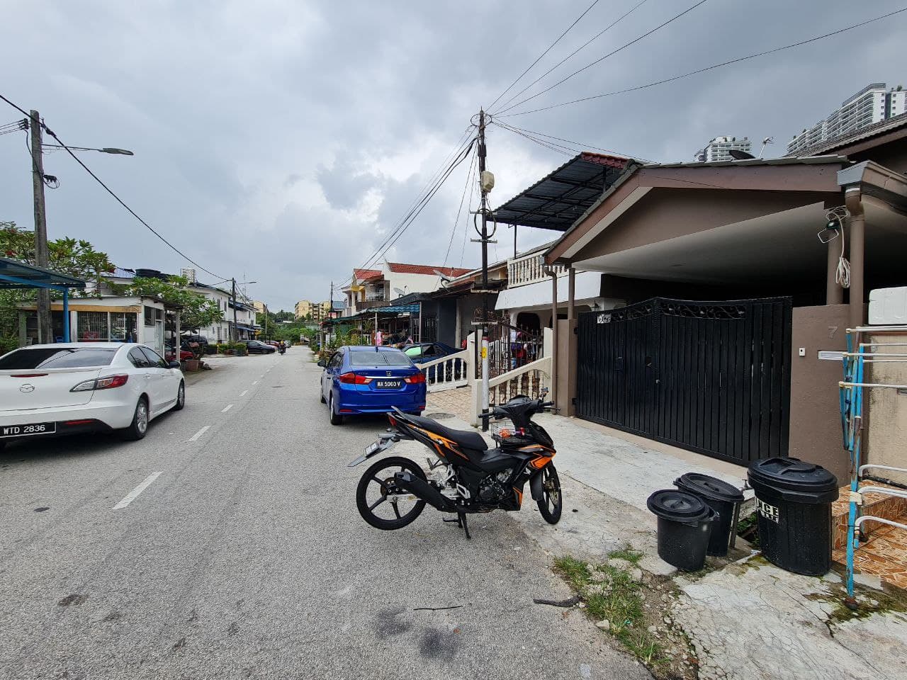 One And Half Storey, Taman Keramat Permai Au1 - photo 1