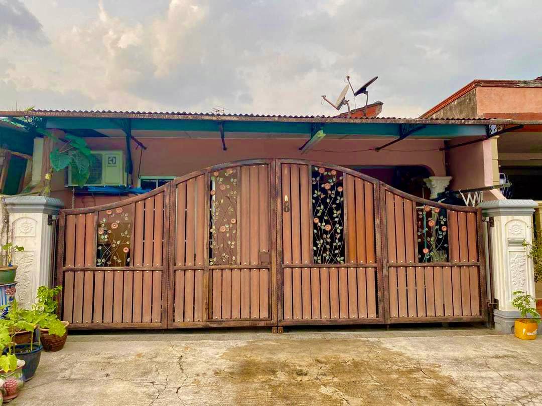 Single Storey Seksyen 1 Bandar Rinching Semenyih - photo 1