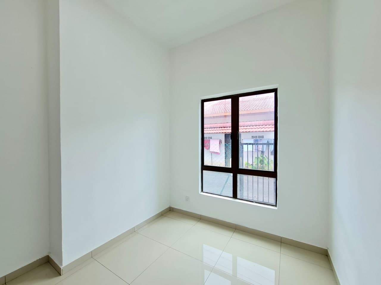 2 Storey Terrace, Taman Irama Bayu, Shah Alam - photo 9