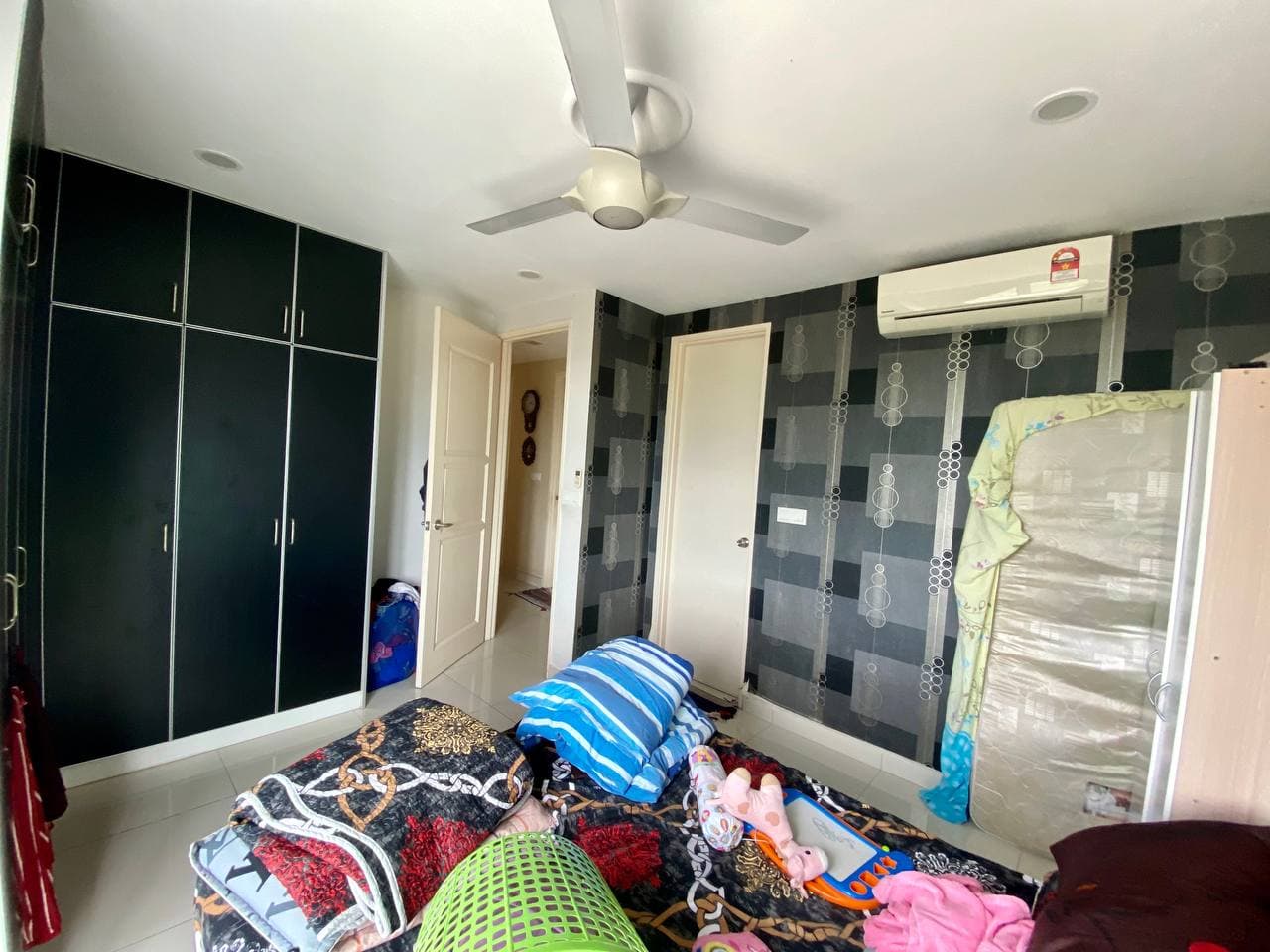 Pinang Heights Condominium, Seksyen 18 Shah Alam - photo 4