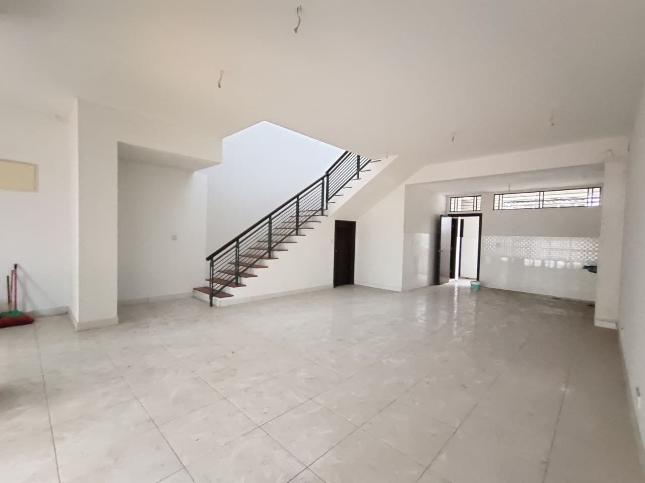 2 Storey Superlink Fern Lane, Denai Alam - photo 3