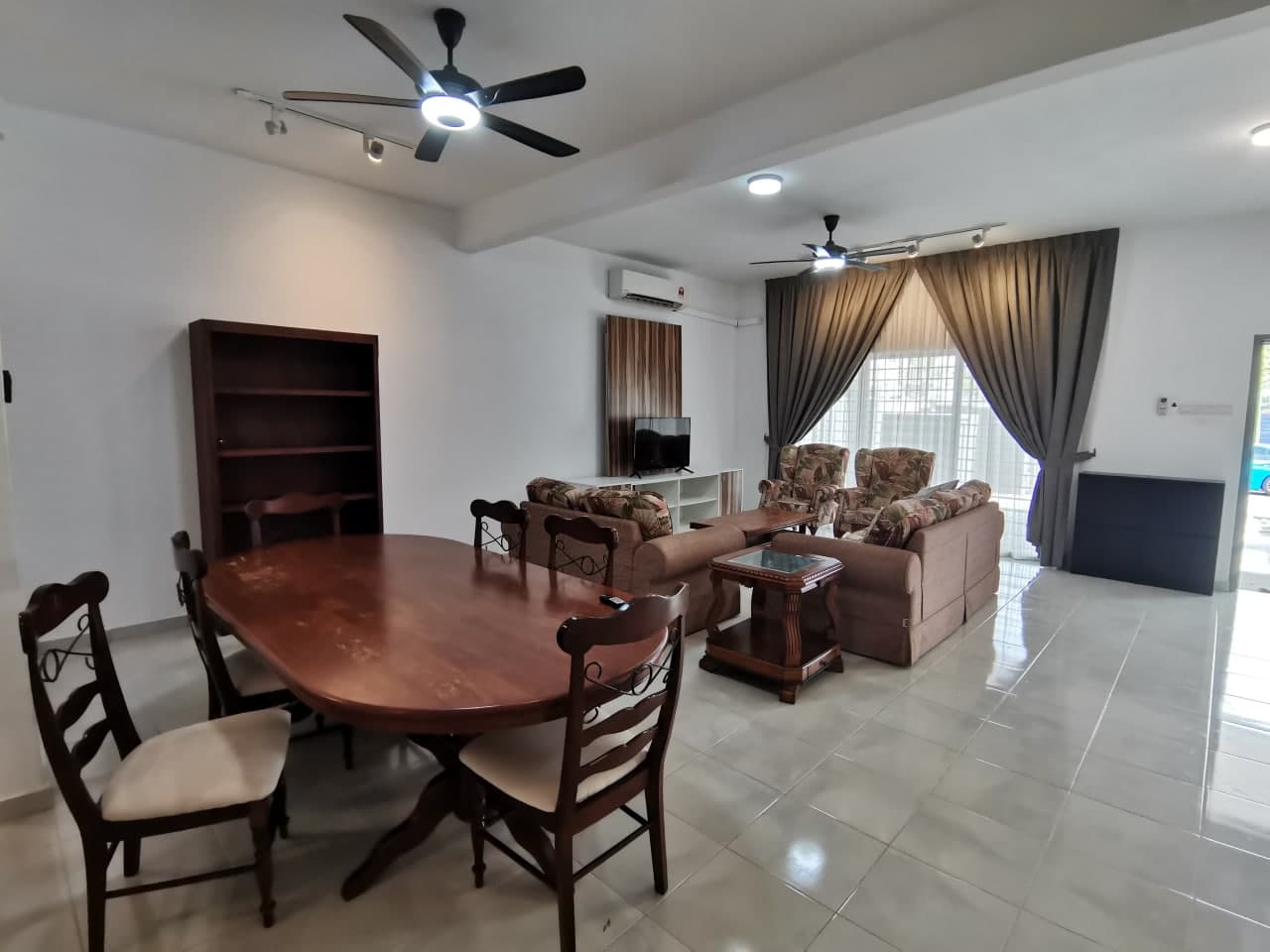 Double Storey Terrace Acacia, Serene Heights Bangi - photo 2