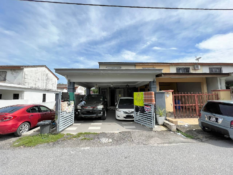 Double Storey End Lot Low Cost Bandar Utama Batang Kali - photo 1