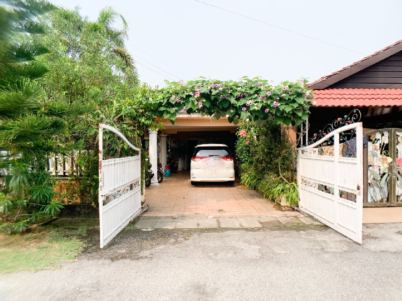 SINGLE STOREY SEMI-D, TAMAN MERU MAKMUR 2, KAPAR KLANG
