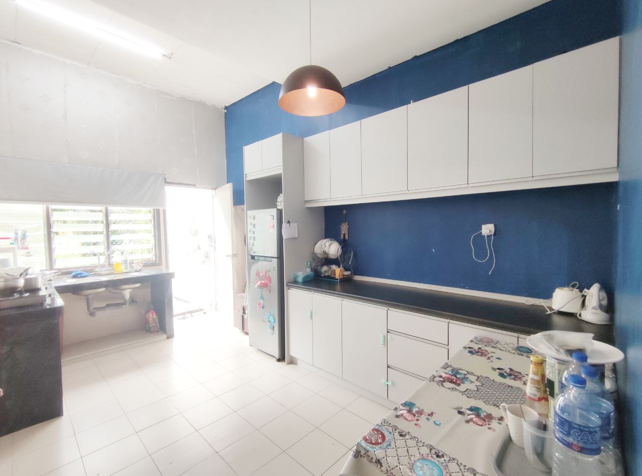 Single Storey Terrace Jalan Ruyung, Kg Tok Muda - photo 1