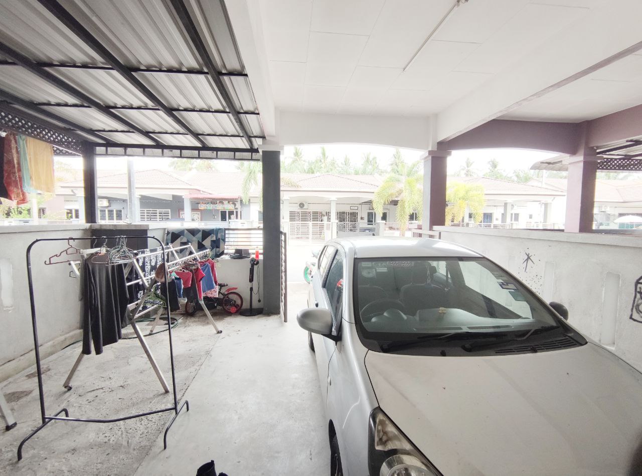 Single Storey Terrace Jalan Ruyung, Kg Tok Muda - photo 4