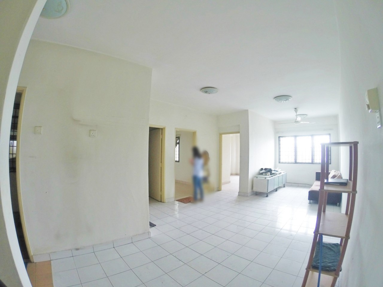 Danau Murni Condominium, Taman Desa