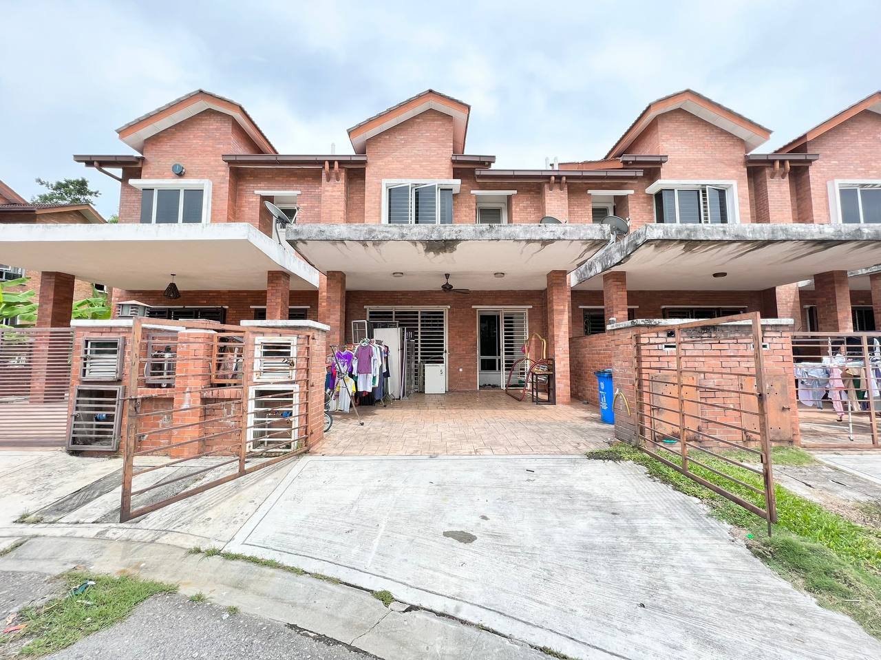Double Storey Alam Budiman, Seksyen U10, Shah Alam