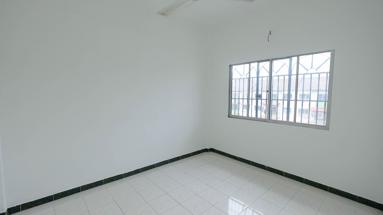 Nuri Court Apartment, Ampang - photo 4