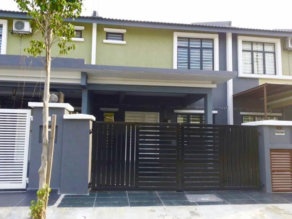 Double Storey Terrace House Taman Saujana, Rawang