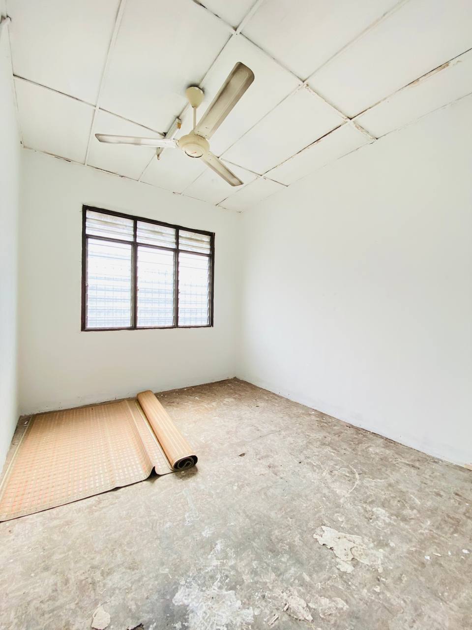 Double Storey, Taman Puchong Indah, Puchong - photo 7