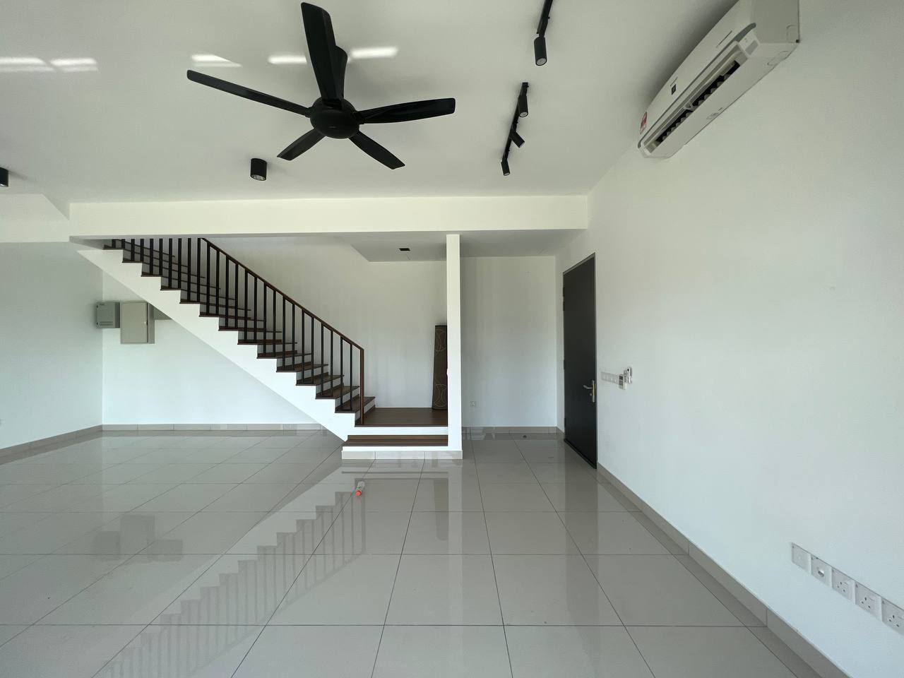 2 Storey End Lot, Elmina Green 1, Shah Alam - photo 3