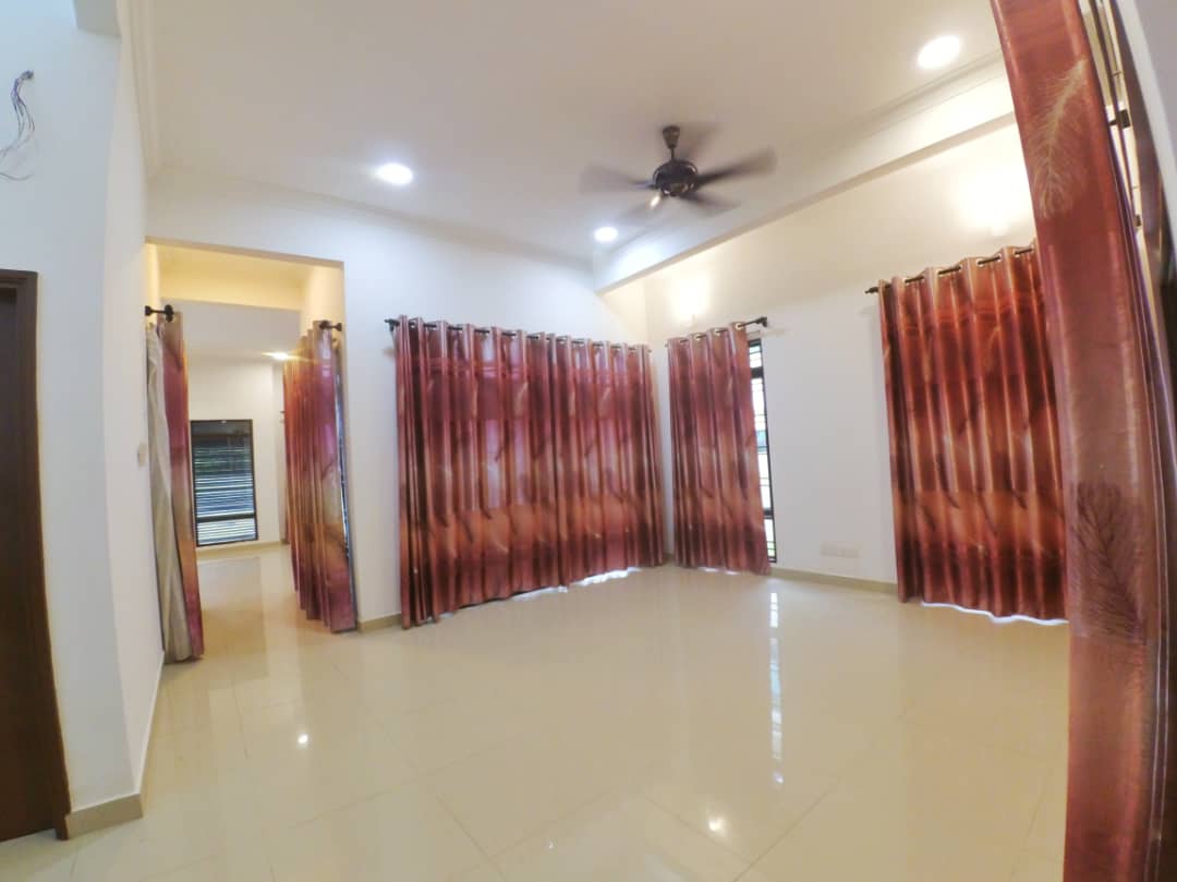 DOUBLE STOREY SEMI D HOUSE TAMAN IMPIANA MEKAR - photo 5