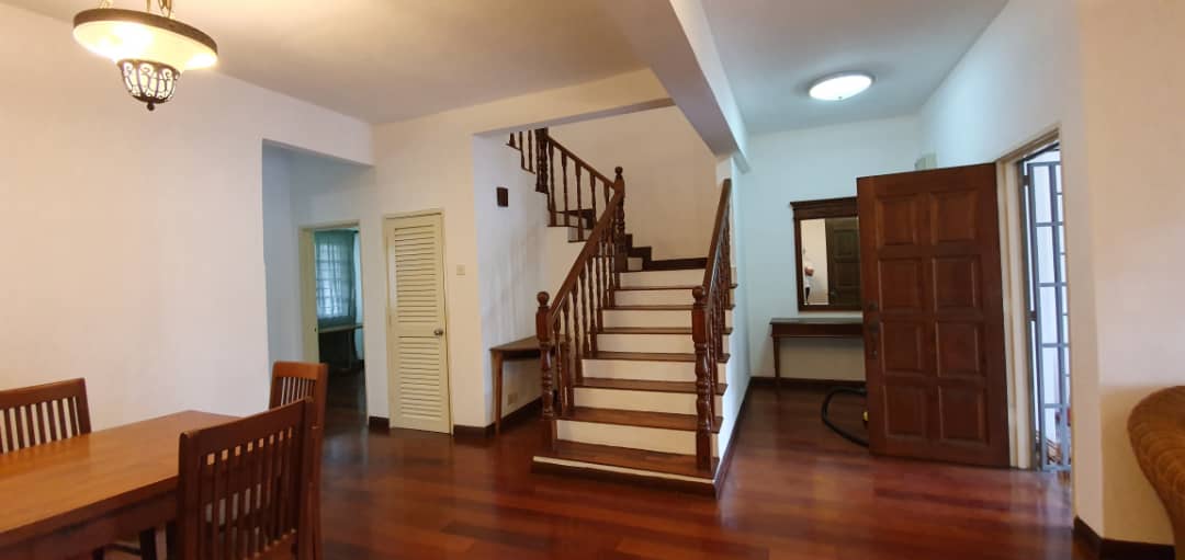 Double Storey Terrace Sophia Residence End Lot - photo 3