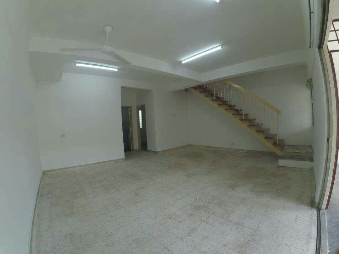 Double Storey Terrace PJS 7 Bandar Sunway - photo 2