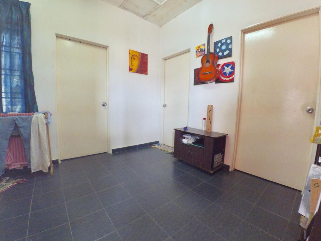 Double Storey Semi D Cluster, Taman Putra Perdana - photo 4