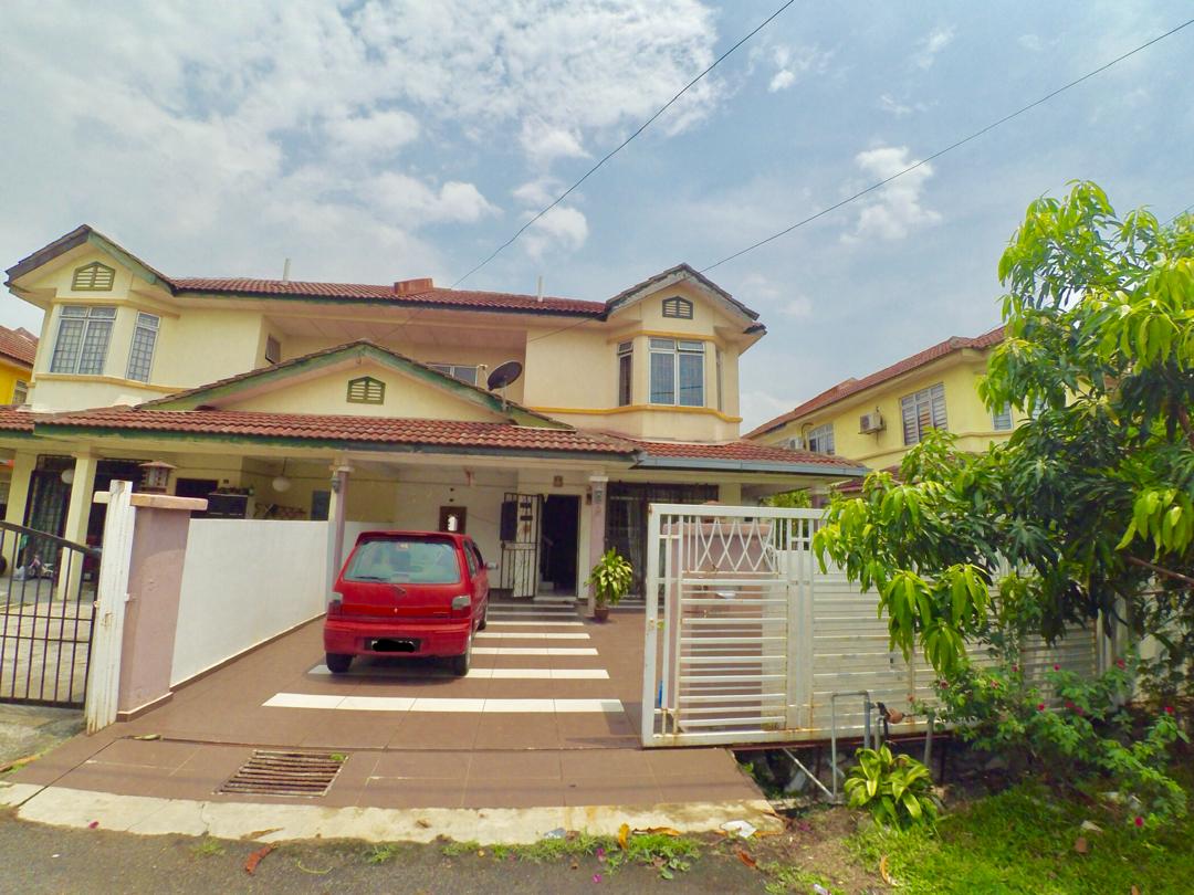 Double Storey Semi D Cluster, Taman Putra Perdana