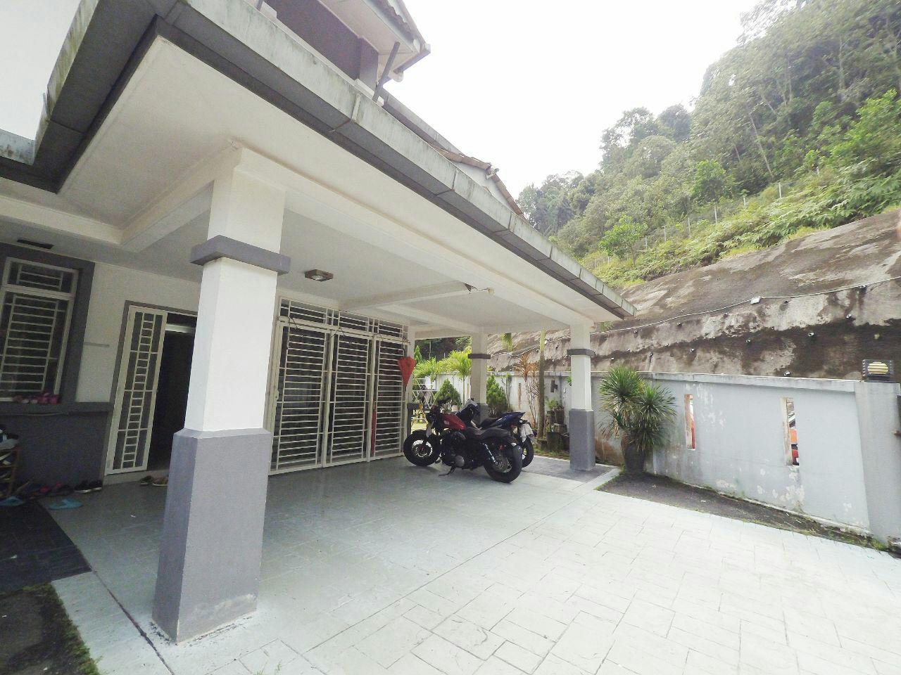 Double Storey Corner Terrace, Taman Sierra Ukay - photo 6