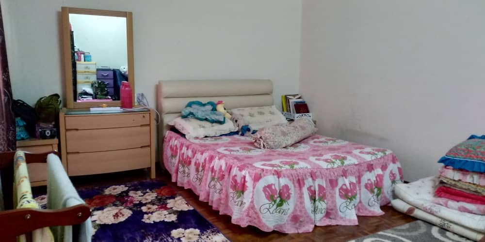 Double Storey House Seksyen 6 Bandar Bukit Mahkota - photo 5