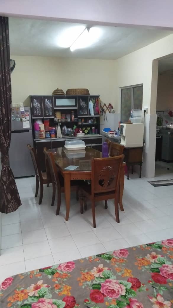 Double Storey House Seksyen 6 Bandar Bukit Mahkota - photo 4
