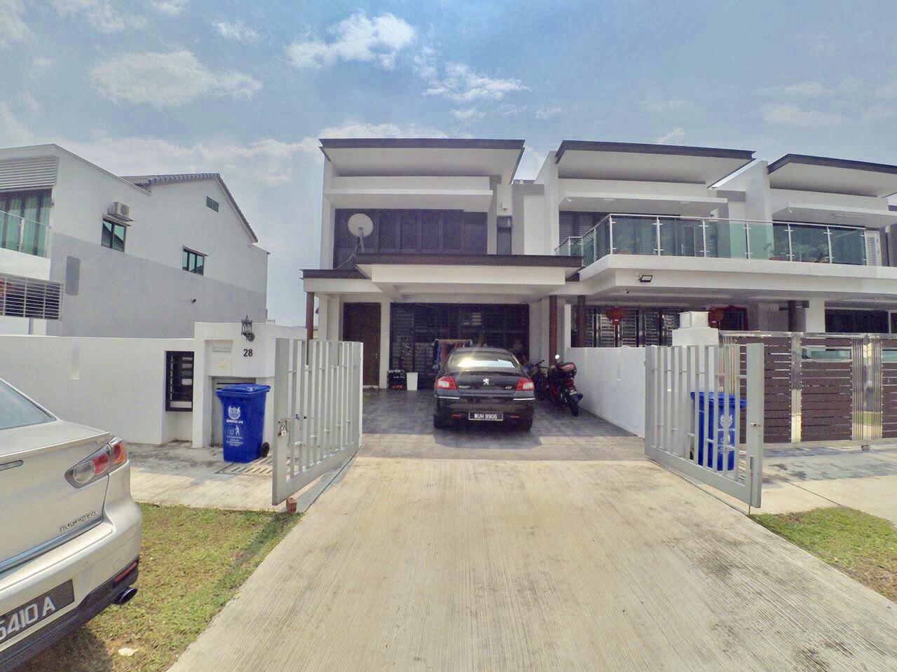 End Lot 2 Storey Elmina Valley Phase 2 Elmina West