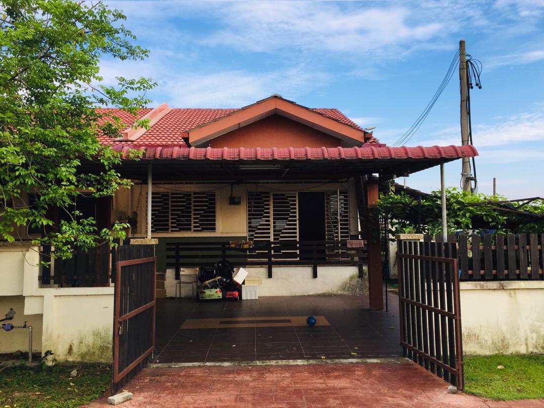 Single Storey Terrace House End Lot Jalan Kebun