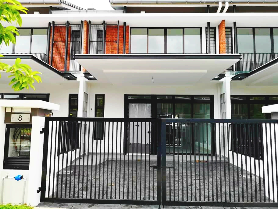 2 Storey Elmina, Valley 1 Denai Alam - photo 1