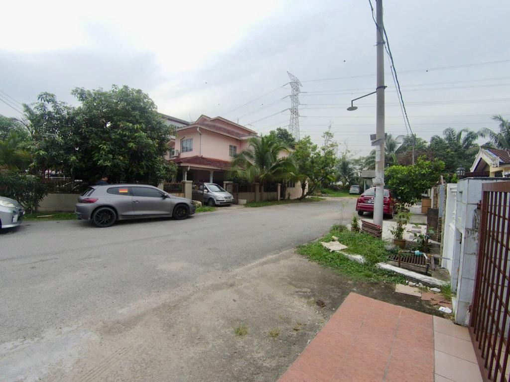 2 and Half Str Terrace Seksyen 4 Bdr Baru Bangi - photo 6