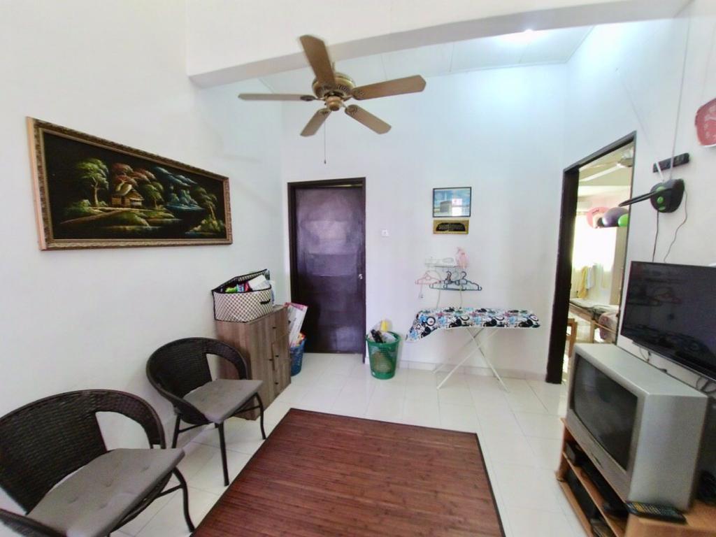 FULLY RENOVATED DOUBLE STOREY SEKSYEN 23 SHAH ALAM - photo 6