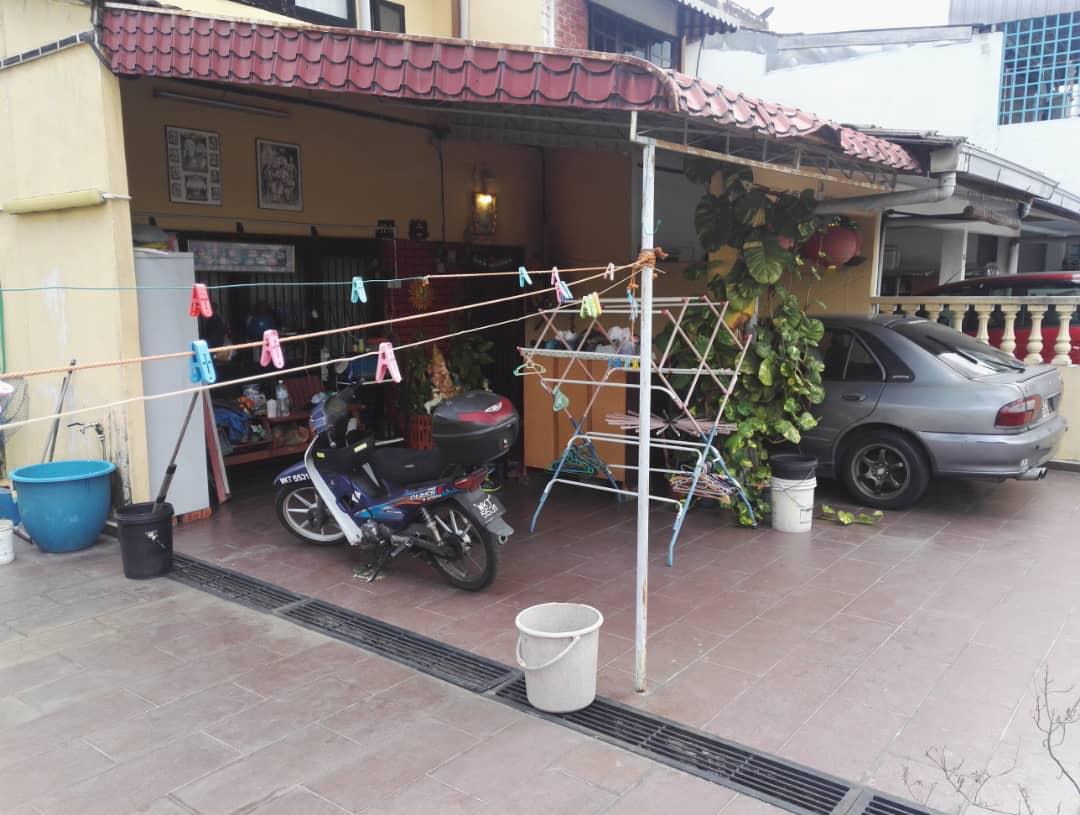 End Double Storey Taman Melewar Gombak Batu Caves - photo 2