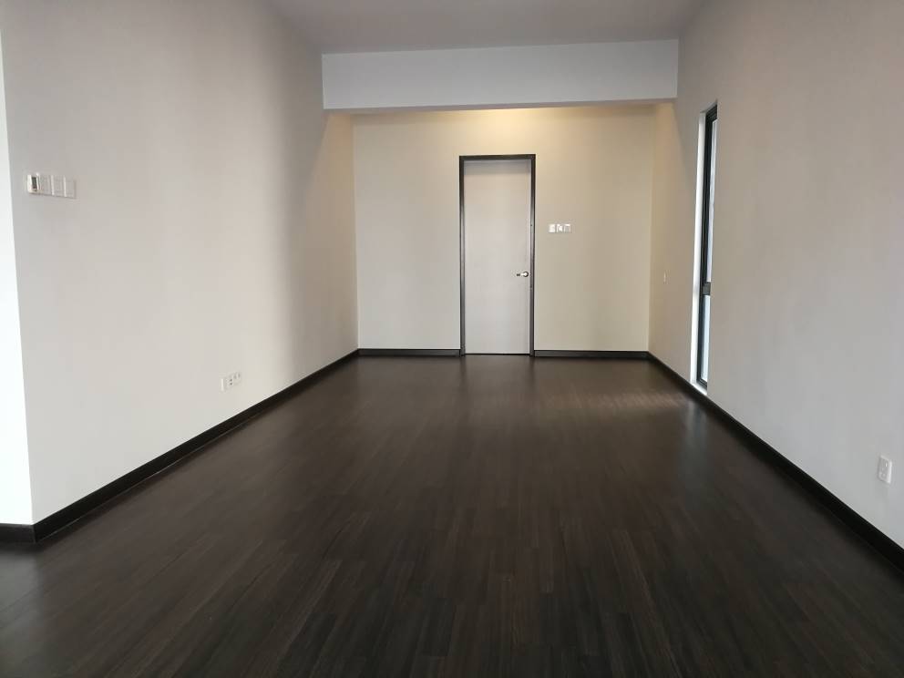 Tripple Storey Semi D Taman Saujana Suria Kajang - photo 4