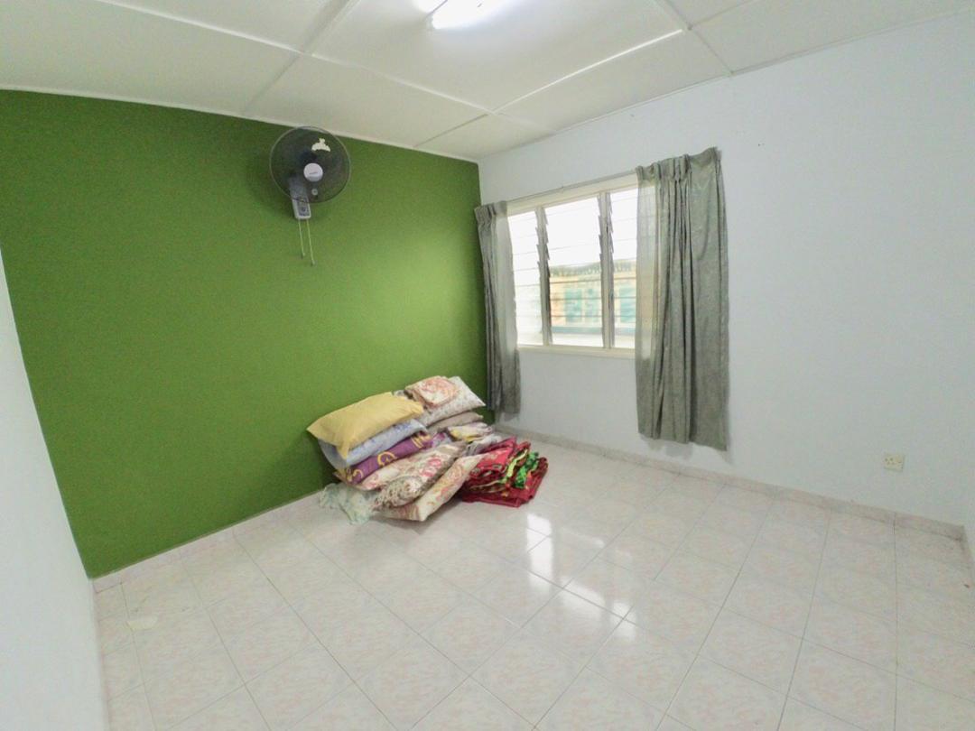 END LOT Double Storey Terrace Kantan Permai, Kajan - photo 3