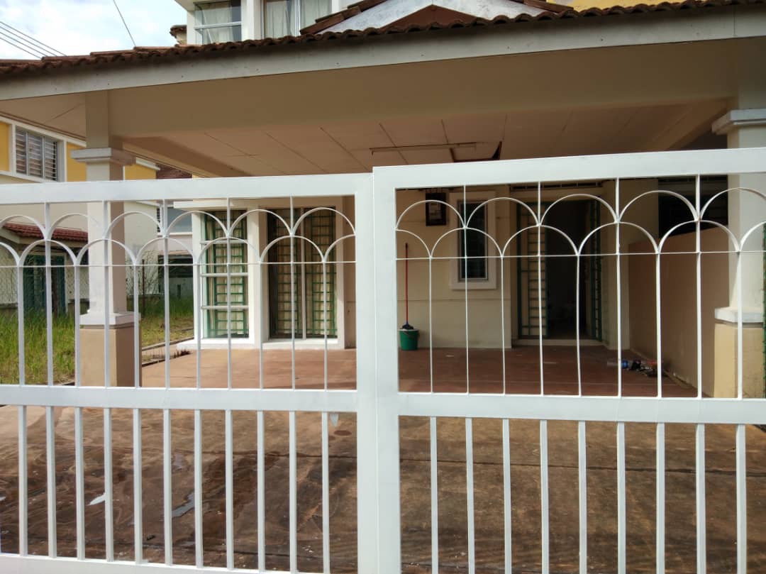 Double Storey Semi D House Taman Tasik Semenyih - photo 3