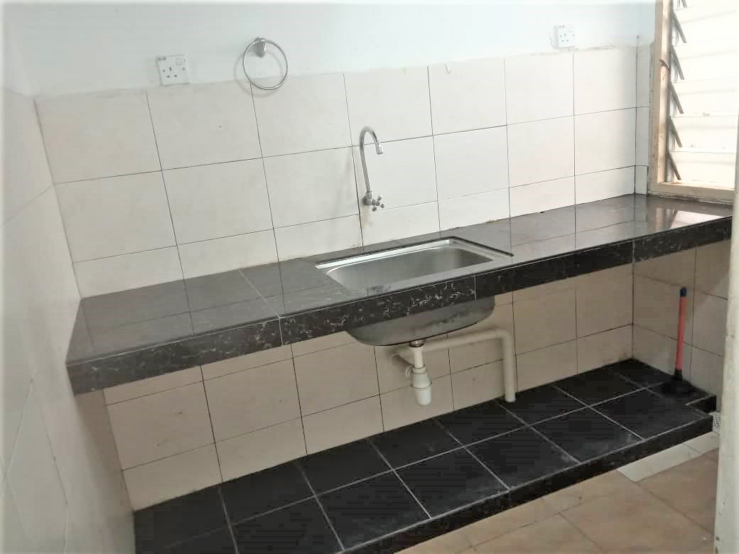 Kelisa Ria Apartment Sungai Tangkas Bangi Kajang - photo 5