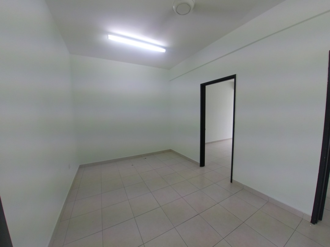 Rumah Teres 2 Tingkat Bangi Avenue Terrace House - photo 4