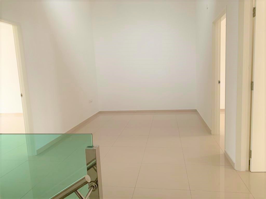 FREEHOLD 22x80 2sty Terrace House Suriaman 3 - photo 4