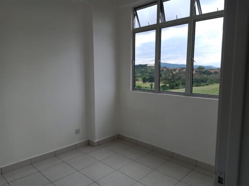 Airtrollis Apartment Bandar seri sendayan Seremban - photo 5