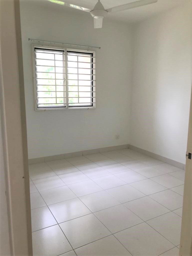 Level Apartment seri Mutiara Setia Alam Shah Alam - photo 4