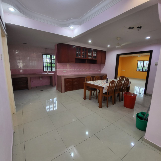 Nego Freehold Corner Renovated Double Storey Impia - photo 2