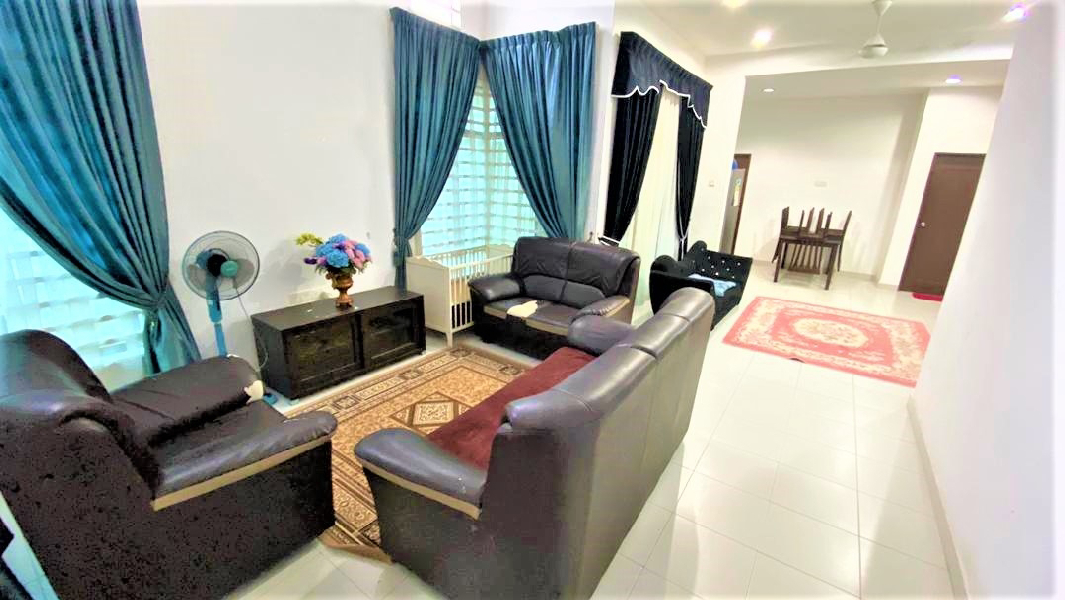 RUMAH CANTIK DAN TANAH LUAS SEMI-D BALOK PERDANA KUANTAN - photo 3