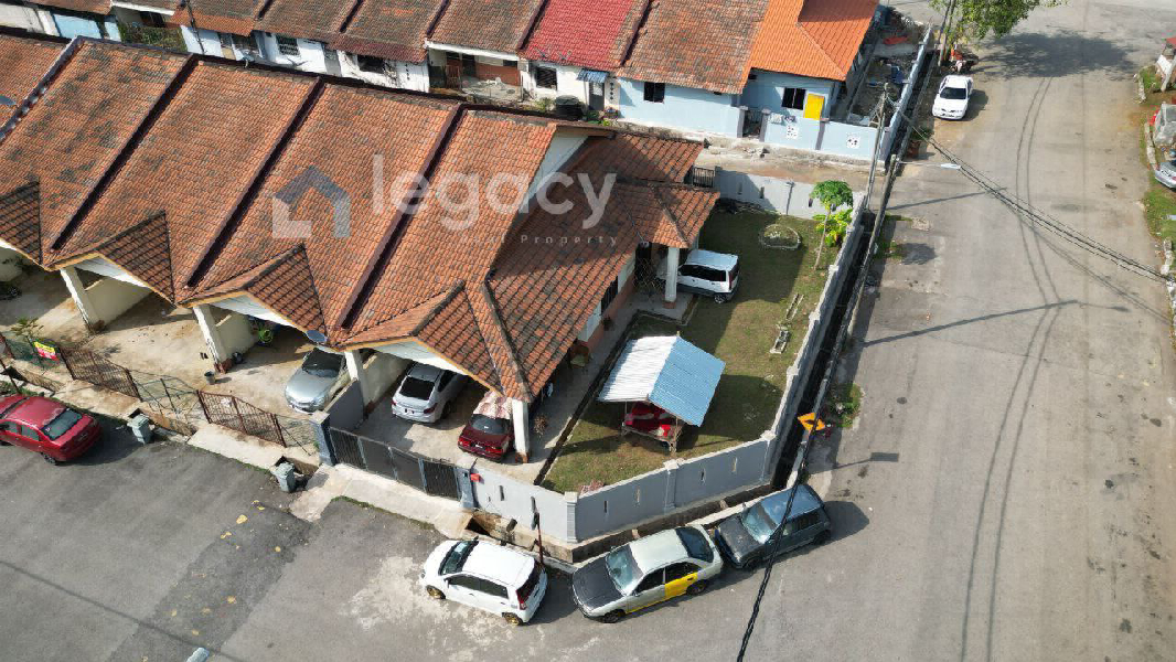 (Corner Lot) Taman Kristal Sungai Karang Darat Teres Setingkat - photo 2